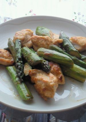 アスパラと鶏ムネ肉のマヨ醤油炒め-レシピのメイン写真