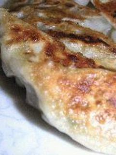 野菜たっぷりジューシー餃子♪-レシピのメイン写真