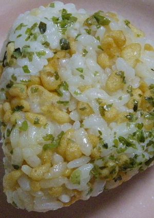 ほんだし＆天かすおむすび-レシピのメイン写真