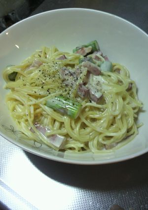 アスパラとベーコンのクリームチーズパスタ-レシピのメイン写真