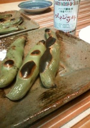 【超手抜き】焼き空豆＊クレイジーソルト-レシピのメイン写真