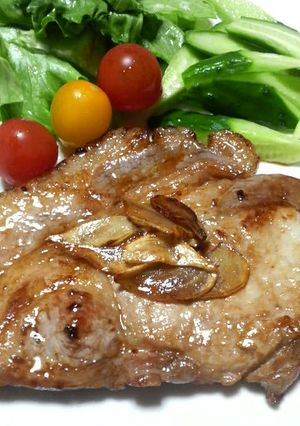 プチリッチ気分!でも簡単!ぶーステーキ-レシピのメイン写真