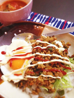 スパイシーそぼろ丼-レシピのメイン写真