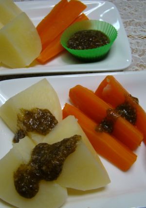 温野菜のもずくゴマソースがけ-レシピのメイン写真