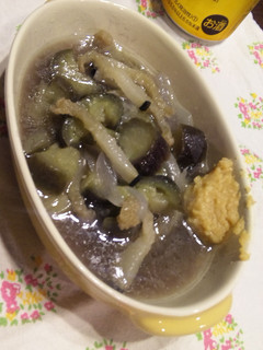 おつまみに♪クジラと茄子と玉葱の味噌煮-レシピのメイン写真