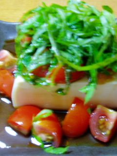 ヘルシー!豆腐とトマトの青じそサラダ-レシピのメイン写真