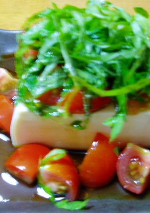 ヘルシー！豆腐とトマトの青じそサラダ-レシピのメイン写真