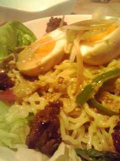 A picture of ご自宅で!ごまだれのラーメンサラダ.