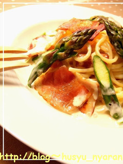 アスパラとベーコンの簡単クリームパスタ-レシピのメイン写真