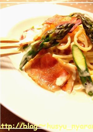 アスパラとベーコンの簡単クリームパスタ-レシピのメイン写真