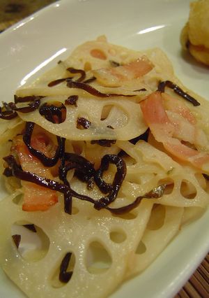れんこんとベーコンの塩昆布炒め♪-レシピのメイン写真