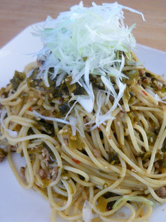 高菜と豚ひき肉のピリ辛パスタ-レシピのメイン写真
