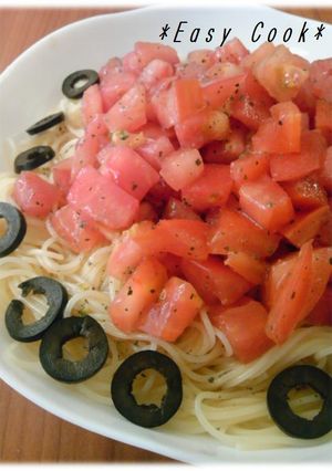 夏は冷製パスタ!トマトたっぷりカペリーニ-レシピのメイン写真