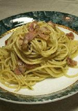 バジルとベーコンのスパゲッティー-レシピのメイン写真