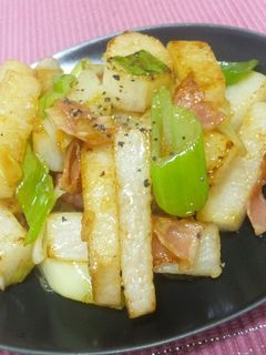 山芋とベーコンのこんがりバター醤油炒め♡-レシピのメイン写真