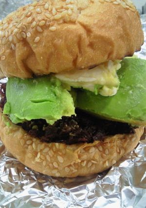 アボカドバーガー-レシピのメイン写真