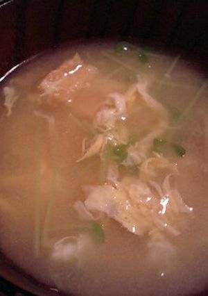 豆苗と卵のみそ汁-レシピのメイン写真