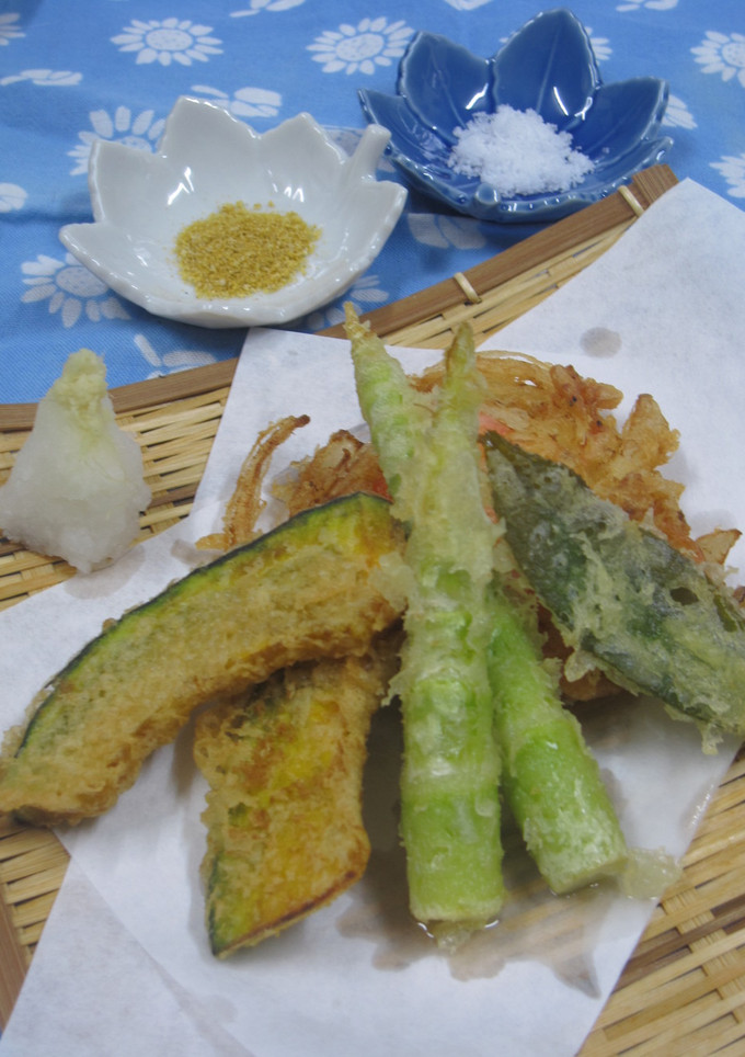 天ぷら（筍、茶の葉、かき揚げ、南瓜）-レシピのメイン写真