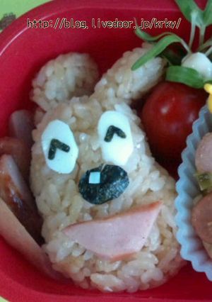醤油炒めご飯ﾃﾞ､チーズの簡単キャラ弁-レシピのメイン写真