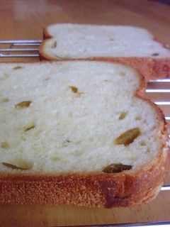 梅酒の梅を使って梅酒が香る◇梅食パン◇-レシピのメイン写真