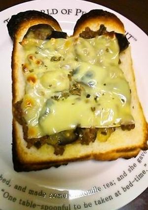 こってり~!茄子味噌チーズ!のトースト♪-レシピのメイン写真