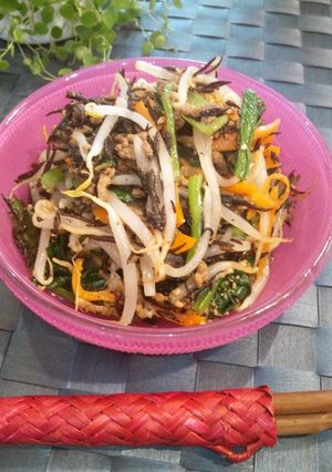 ひじきと挽き肉のナムル風サラダ-レシピのメイン写真