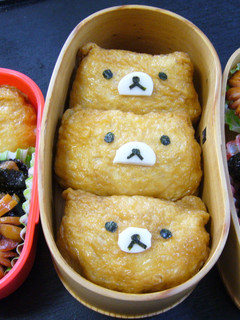 大人のキャラ弁(リラックマおいなりさん)-レシピのメイン写真