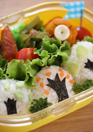 お弁当に♪カワイイおにぎりの木々-レシピのメイン写真