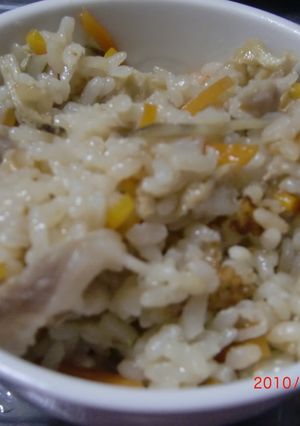 オイスターソースで中華風炊き込みご飯-レシピのメイン写真