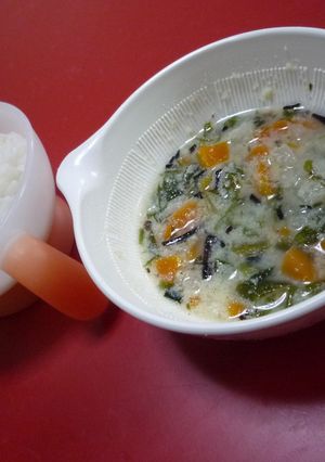 簡単！離乳食中期～☆高野豆腐と海藻＆野菜-レシピのメイン写真