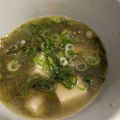 A picture of 超簡単!!めかぶのお吸い物.