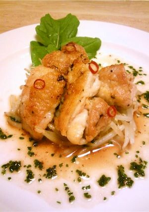 鶏肉のソテー　イタリアンなもやしと♪-レシピのメイン写真
