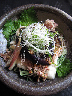 【茄子と牛のからめ蕎麦】薬味好きさんへ♪-レシピのメイン写真