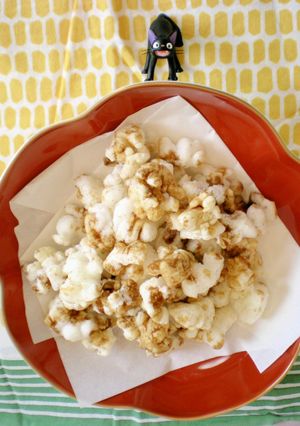 電子レンジで、おばあちゃんの おかき-レシピのメイン写真
