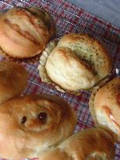 一つの生地で3種類のパン-レシピのメイン写真