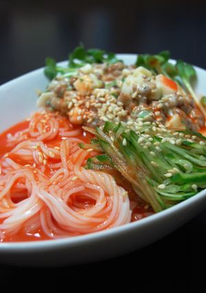 ネバネバ元気な✿赤いぶっかけ素麺✿-レシピのメイン写真