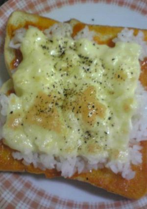 満腹♪簡単♪残りご飯乗して♪トースト〜♪-レシピのメイン写真