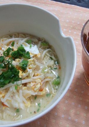 シャキッ！ふわ！もやたまラーメン-レシピのメイン写真