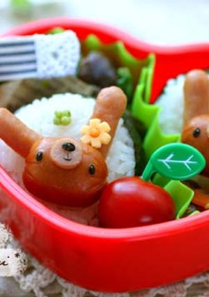 ウインナーでウサギちゃんおにぎり♪-レシピのメイン写真