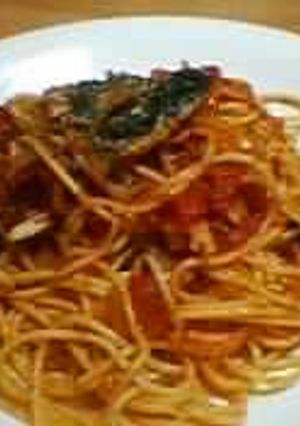 秋刀魚（さんま）とトマトのパスタ-レシピのメイン写真
