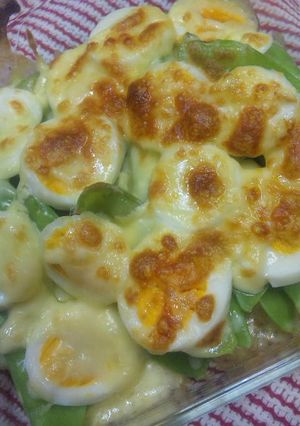 ゆで卵とスナップえんどうのグラタン風-レシピのメイン写真