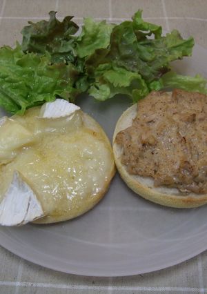 簡単★カマンベールツナバーガー★-レシピのメイン写真
