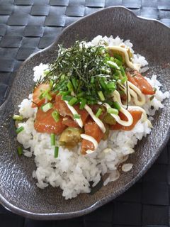 サーモンとアボカドのちらし寿司-レシピのメイン写真