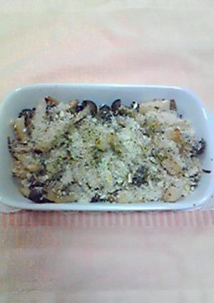 簡単ヘルシー☆長芋としめじのパン粉焼き-レシピのメイン写真