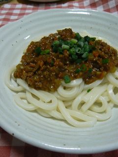 ひき肉でつゆなしカレーうどん♪-レシピのメイン写真