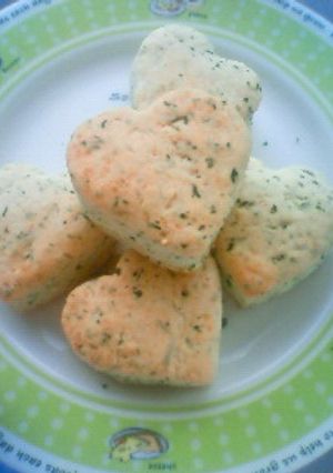 簡単！美味！！ホットビスケット(パセリ)-レシピのメイン写真