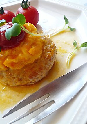 スクランブルエッグのせ♪豆腐ハンバーグ-レシピのメイン写真
