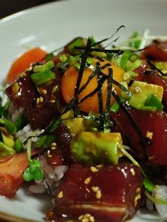 マグロとアボカドのユッケ丼-レシピのメイン写真