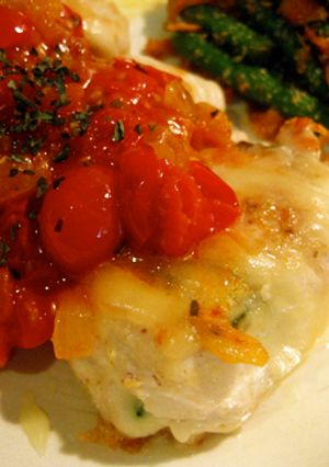 バジルとチーズを巻き込んだチキンソテー-レシピのメイン写真