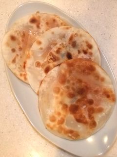 餃子の皮利用☆ちょこっとピザ☆-レシピのメイン写真